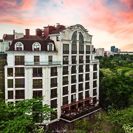 호텔 Time Hotel&spa 키시나우