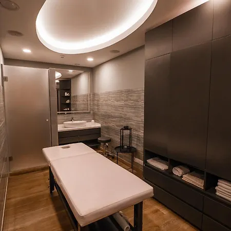 호텔 Time Hotel&spa 키시나우