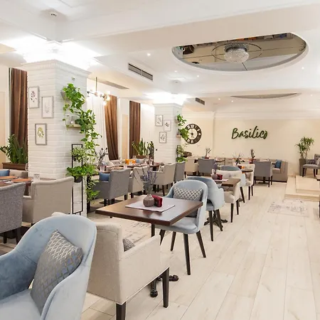 Time Hotel&spa 키시나우